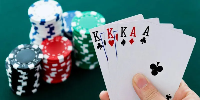 Chiến lược đặt ra kết quả trong Poker Omaha